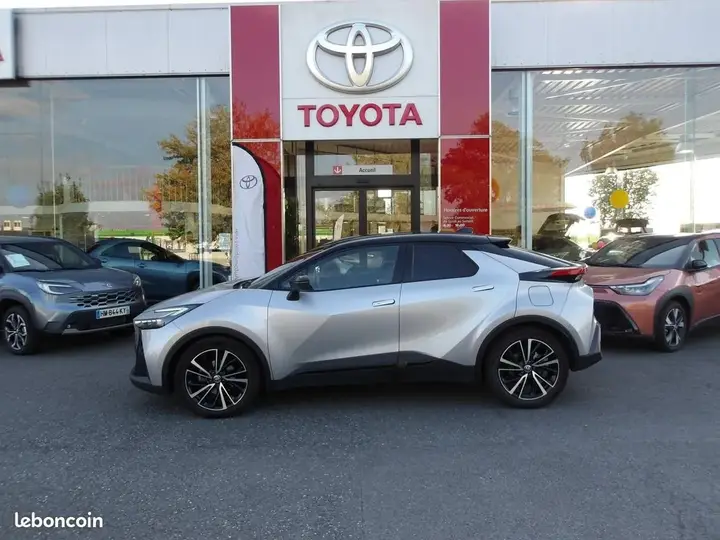 Toyota C-Hr 2024 photo 4