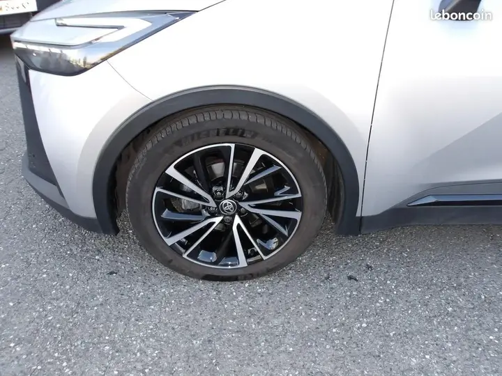 Toyota C-Hr 2024 photo 5