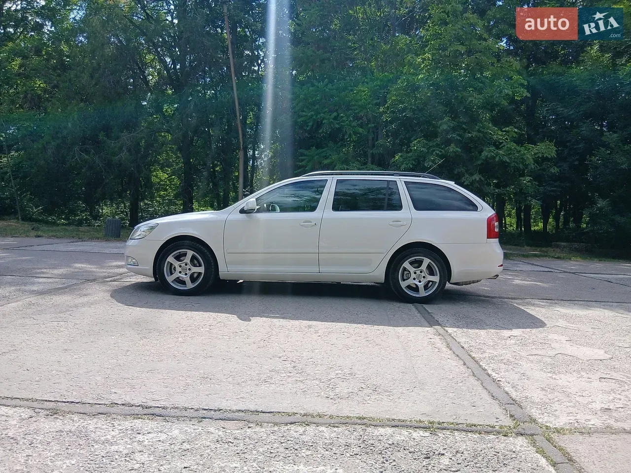Skoda Octavia 2013 photo 4