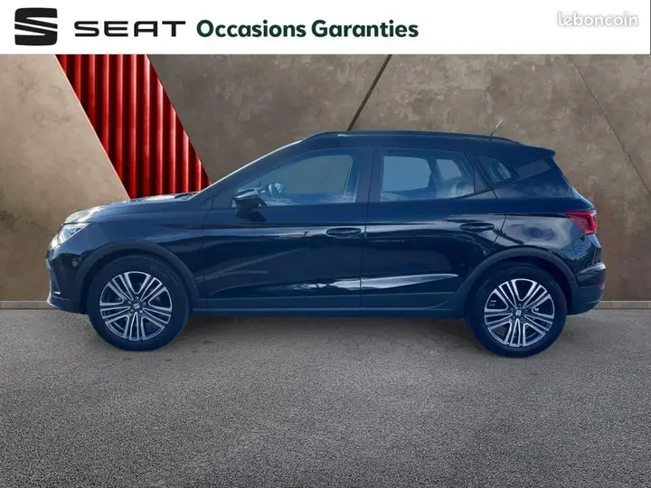 Seat Arona 2023 photo 2