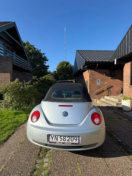 Volkswagen New Beetle 2007 photo 5