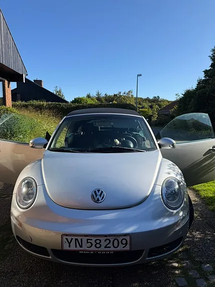 Volkswagen New Beetle 2007 photo 4