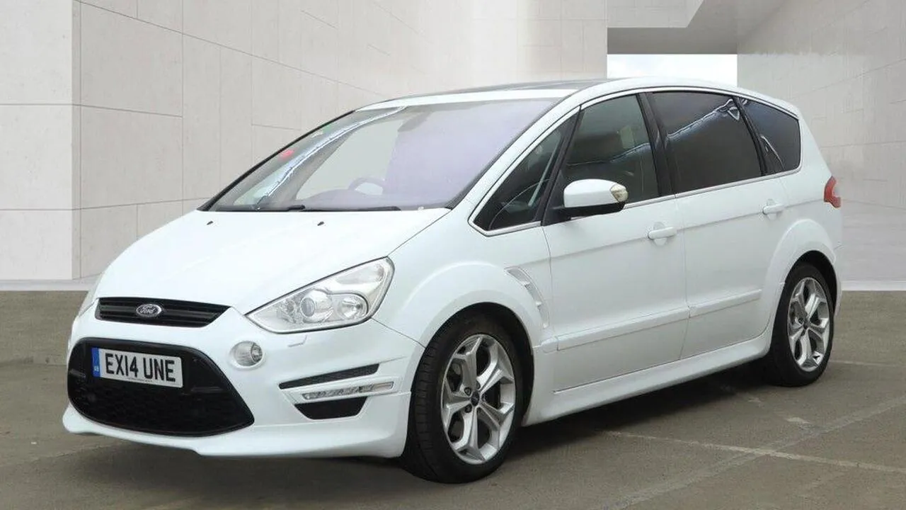 Ford S-Max 2014 photo 2