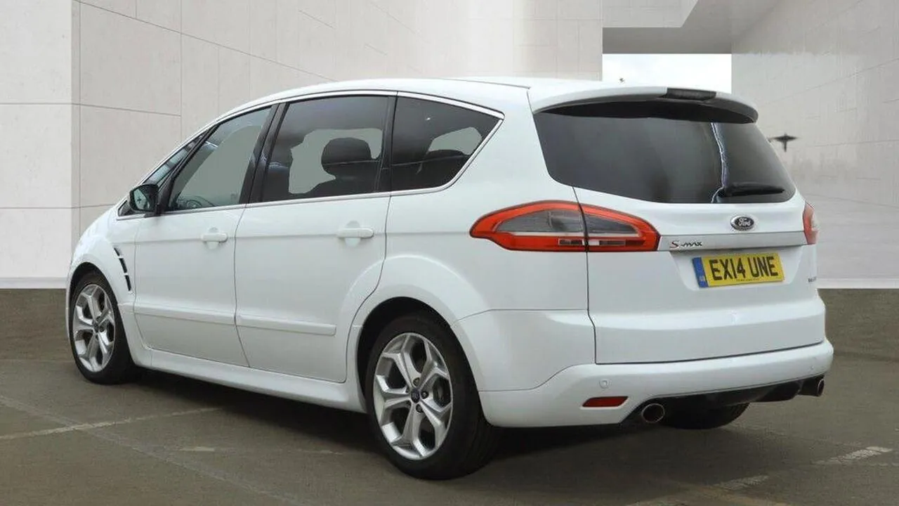 Ford S-Max 2014 photo 3