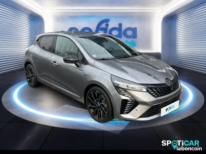 Renault Clio 2024 photo 3