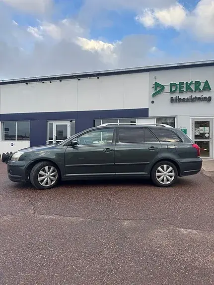 Toyota Avensis 2007 photo 2