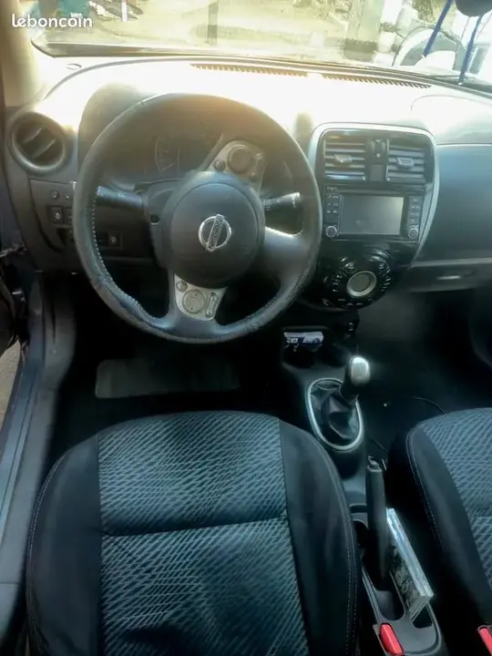 Nissan Micra 2016 photo 3