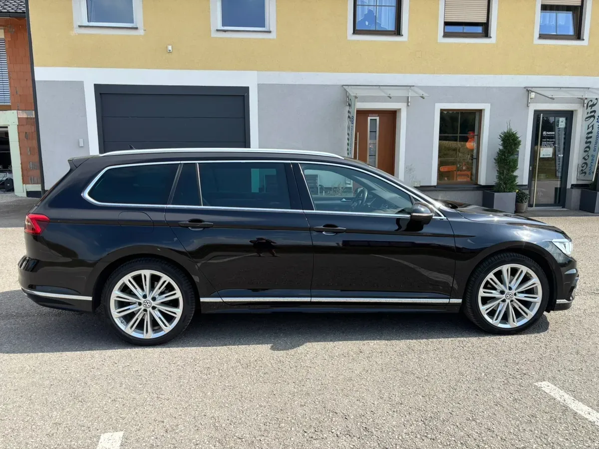 Volkswagen Passat 2018 photo 2