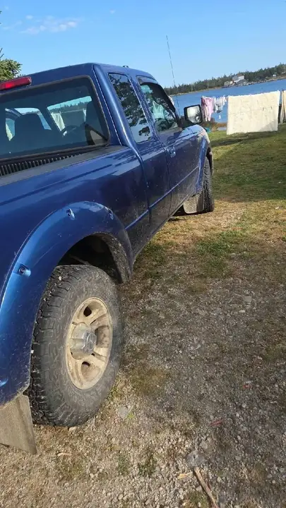 Ford Ranger 2010 photo 3