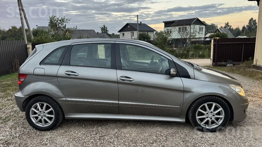 Mercedes-Benz B180 2007 photo 5