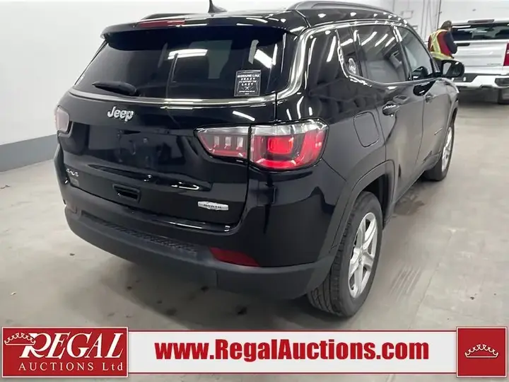 Jeep Compass 2024 photo 3