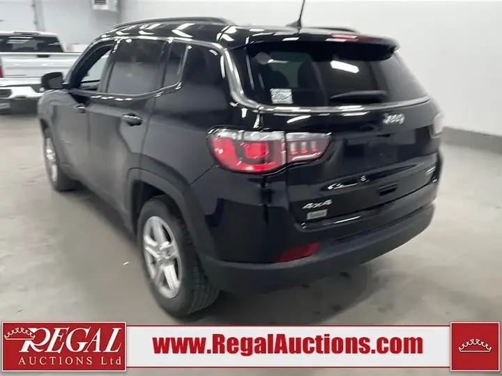Jeep Compass 2024 photo 4