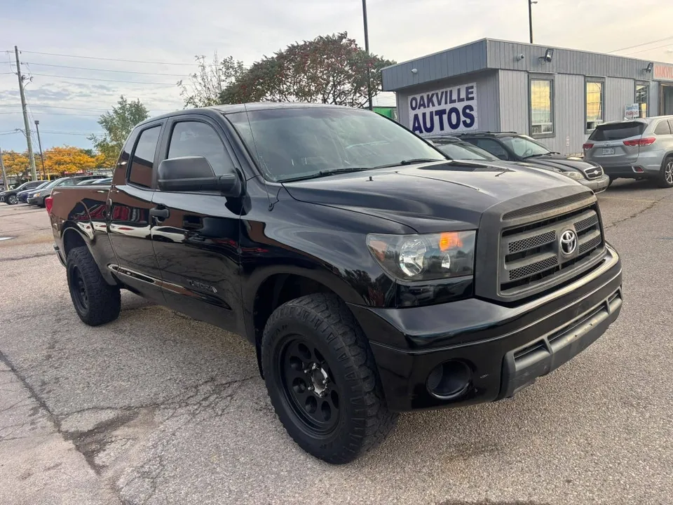 Toyota Tundra 2010 photo 5