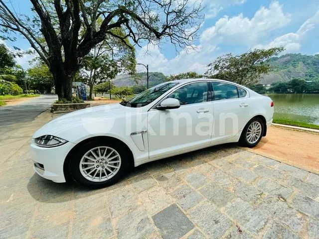 Jaguar Xf 2013 photo 3