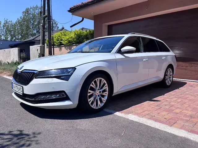 Skoda Superb Combi