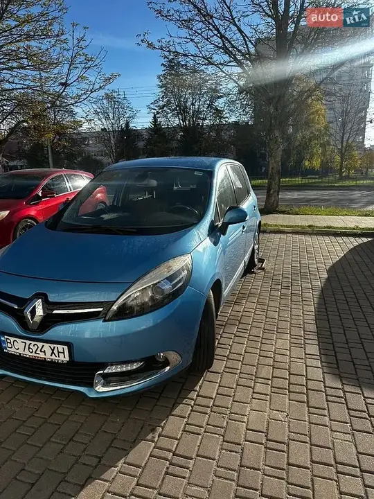 Renault Scenic 2015 photo 2