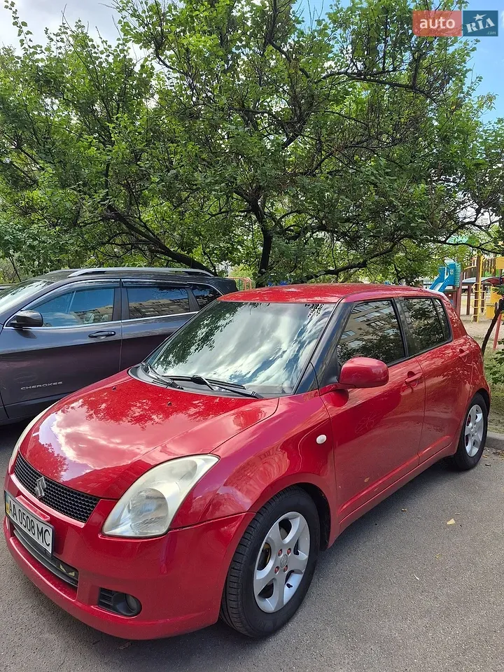 Suzuki Swift 2007 photo 3