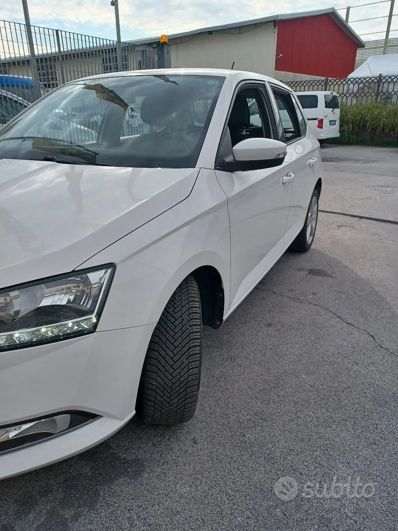 Skoda Fabia 2019 photo 5