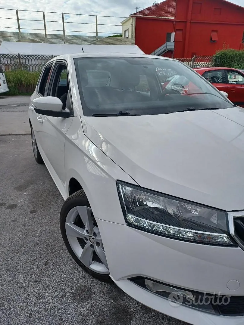 Skoda Fabia 2019 photo 3