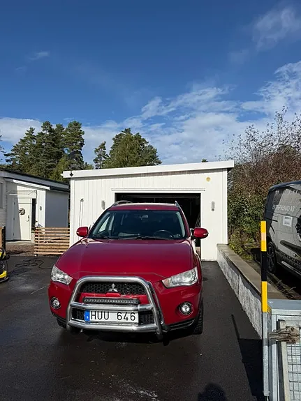 Mitsubishi Outlander 2010 photo 3