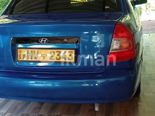 Hyundai Accent 2000 photo 5