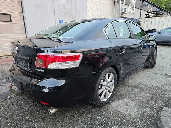 Toyota Avensis 2009 photo 4