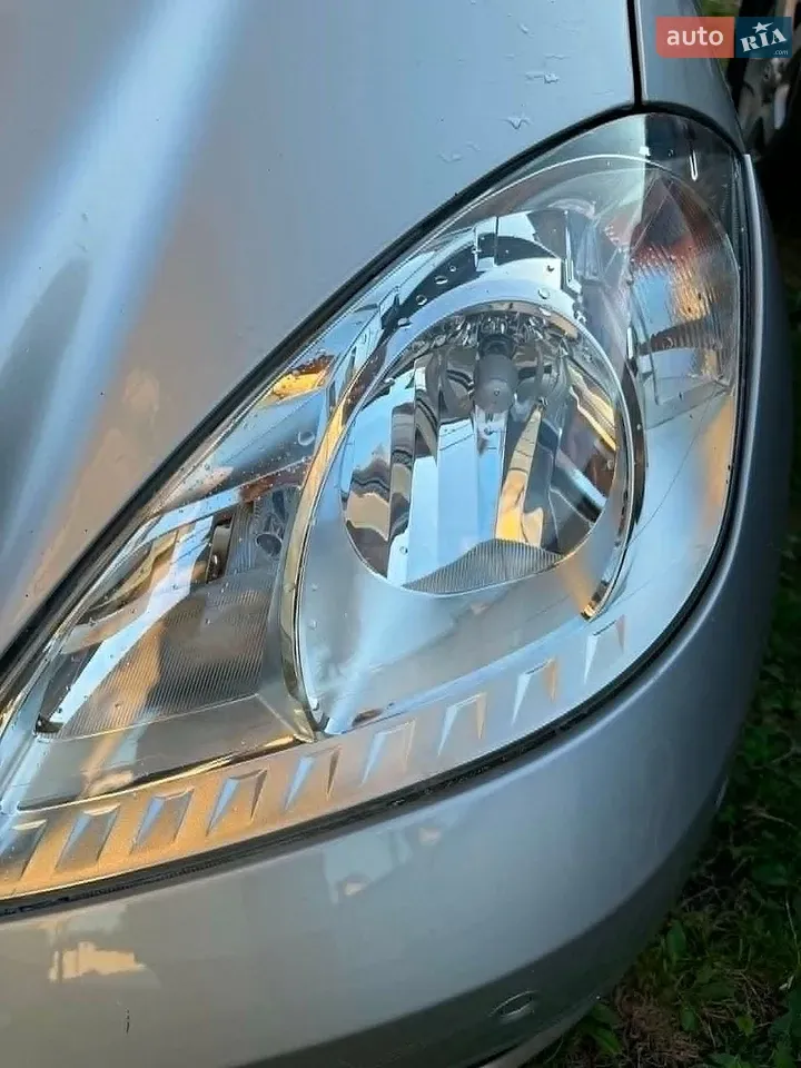 Mercedes-Benz A-Class 2009 photo 3