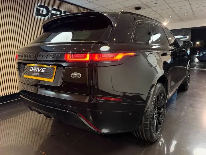 Land Rover Range Rover Velar 2019 photo 3
