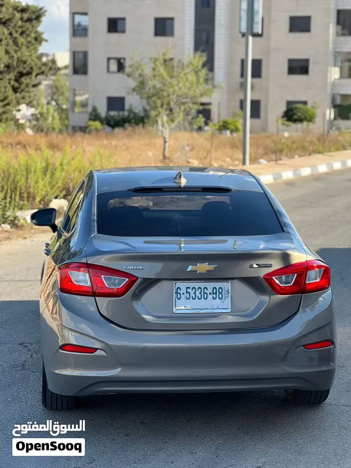 Chevrolet Cruze 2017 photo 3