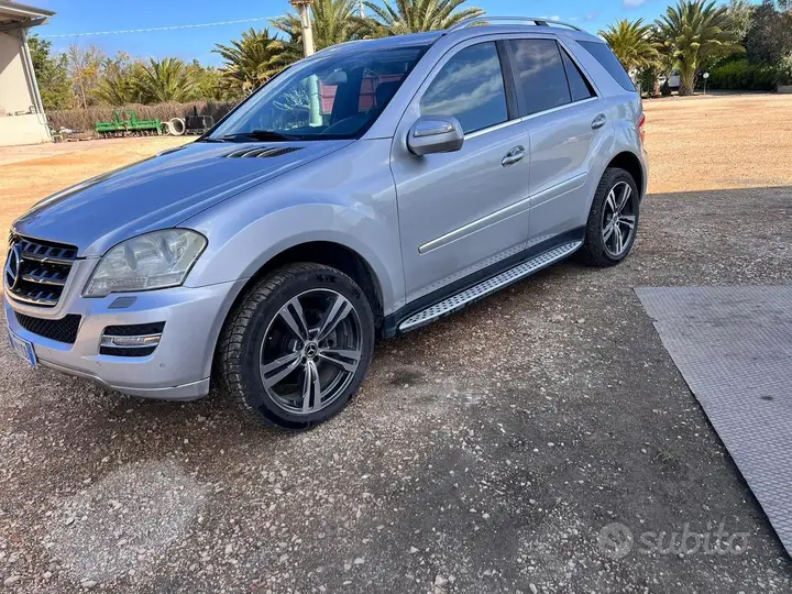 Mercedes-Benz Ml 320