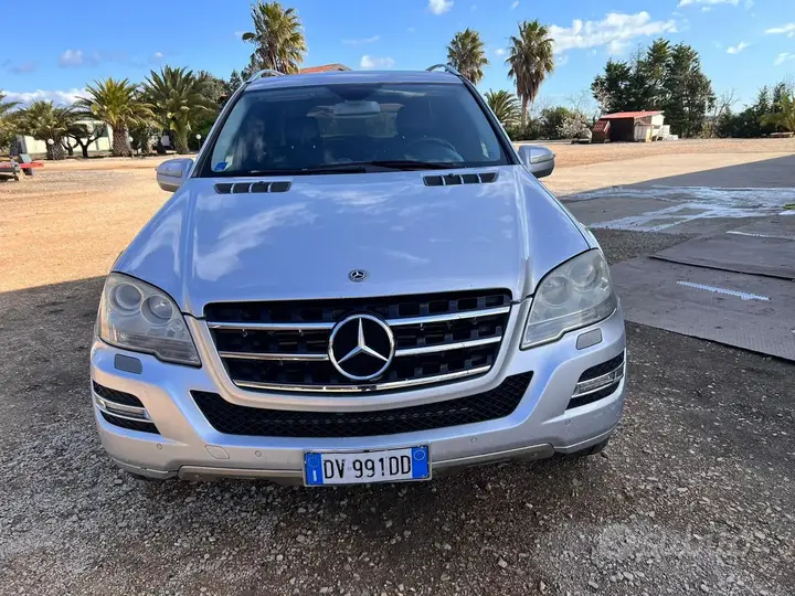 Mercedes-Benz Ml 320 2009 photo 2