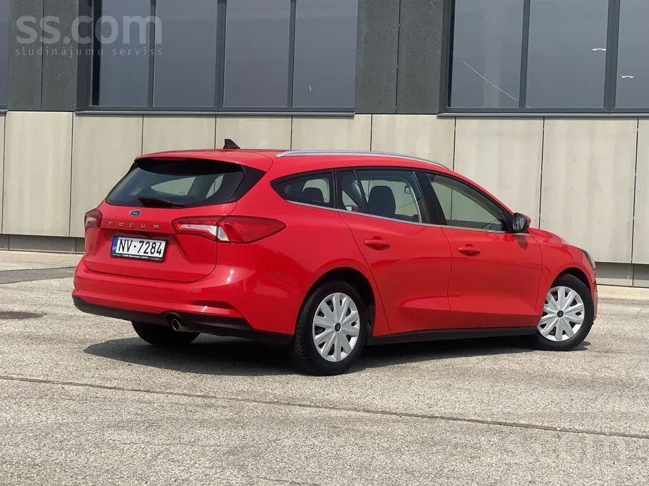 Ford Focus 2020 photo 4
