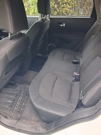 Nissan Qashqai 2010 photo 3
