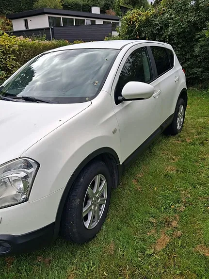 Nissan Qashqai 2010 photo 4