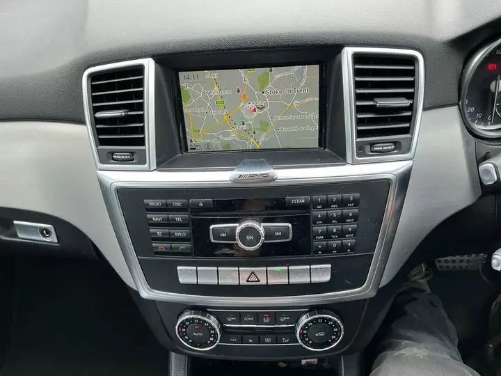 Mercedes-Benz M-Class 2015 photo 4