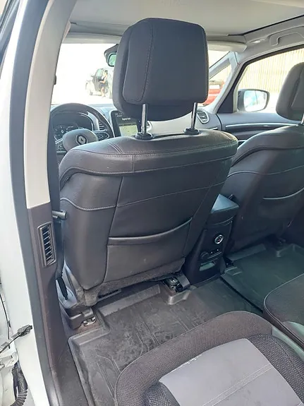 Renault Espace 2018 photo 2