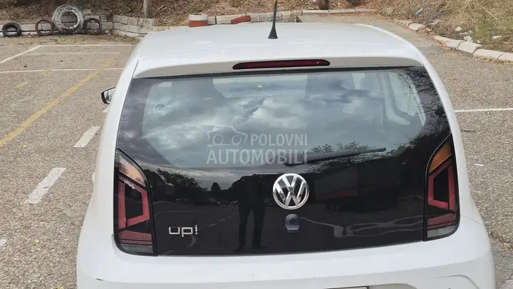 Volkswagen Up 2019 photo 2