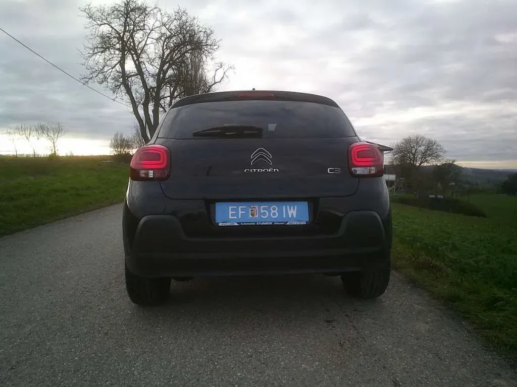 Citroen C3 2023 photo 2
