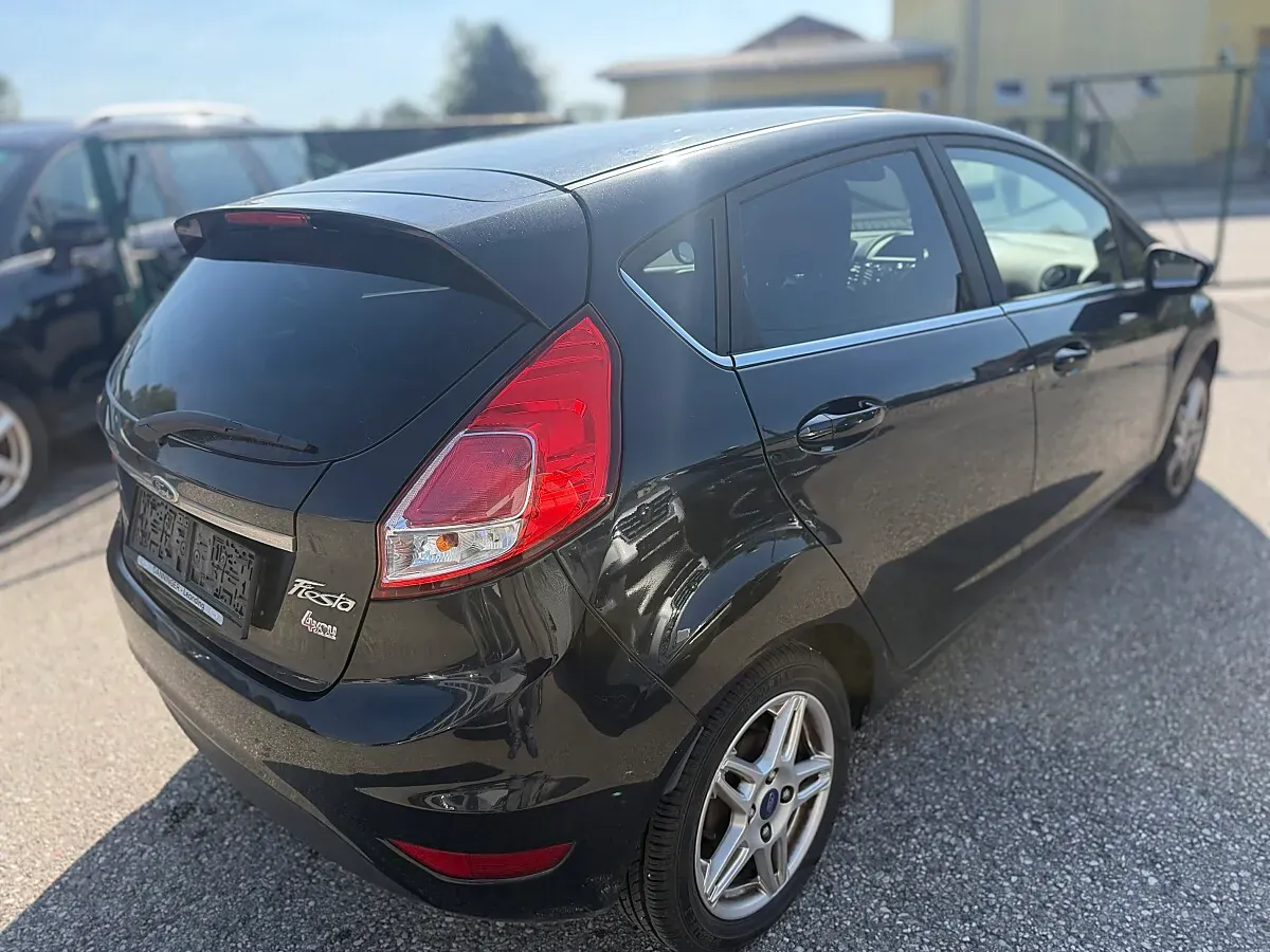 Ford Fiesta 2015 photo 3
