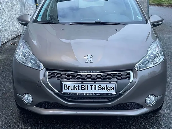 Peugeot 208 2014 photo 4