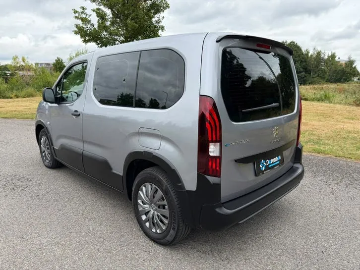 Peugeot E-Rifter 2023 photo 3