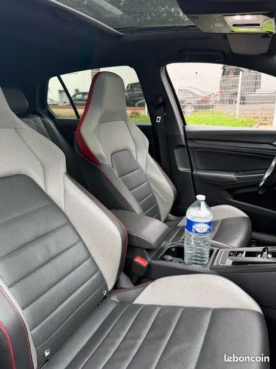 Volkswagen Golf 2021 photo 3