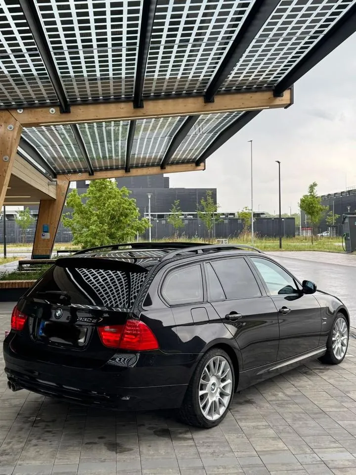 BMW 330D