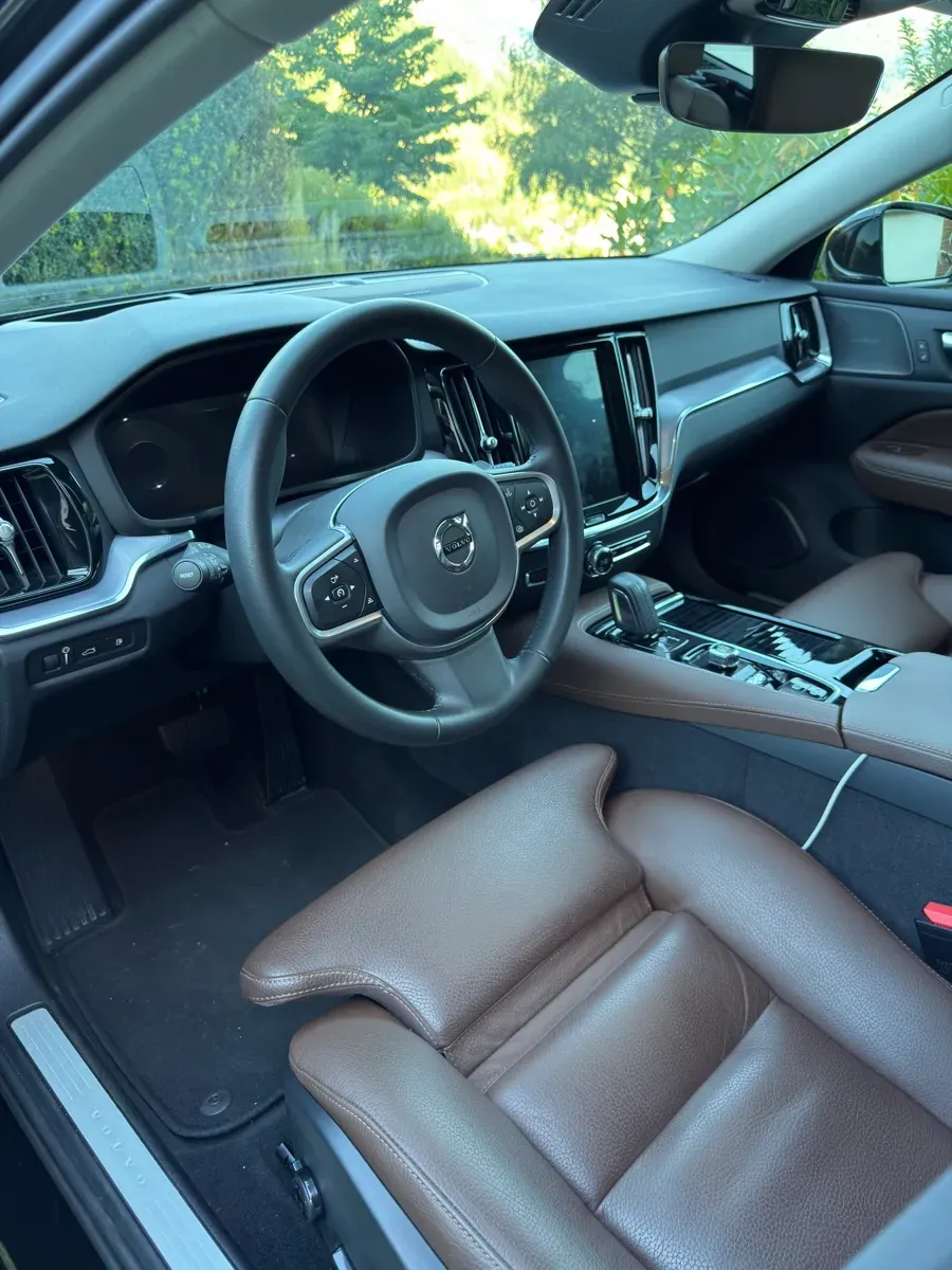 Volvo V60 2020 photo 3