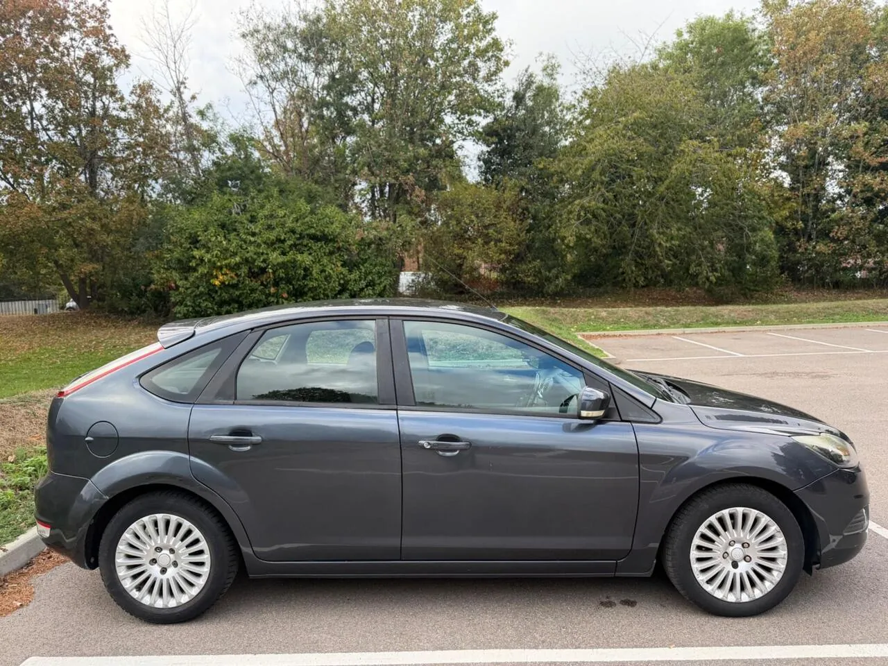 Ford Focus 2010 photo 4