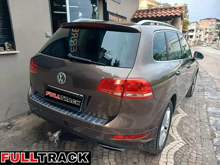 Volkswagen Touareg 2011 photo 4
