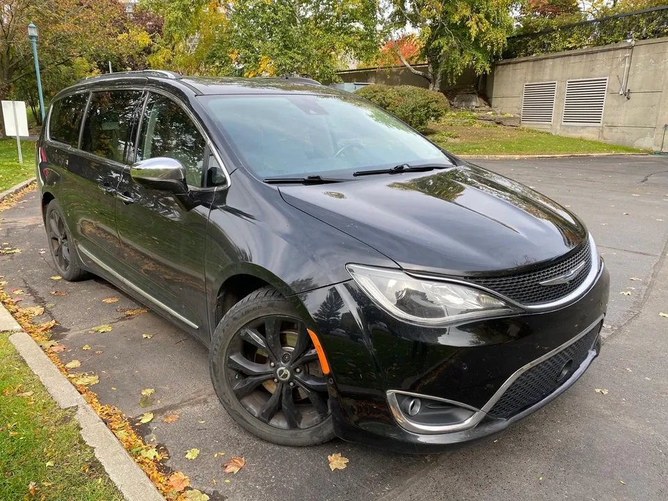 Chrysler Pacifica