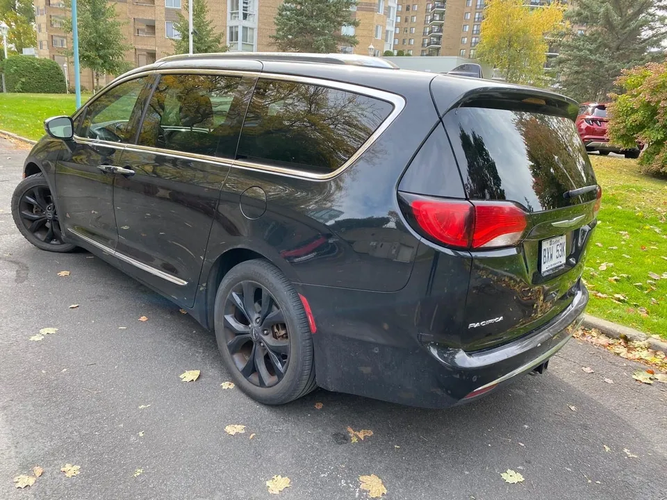 Chrysler Pacifica 2017 photo 4