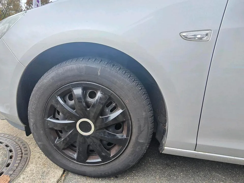 Opel Astra J