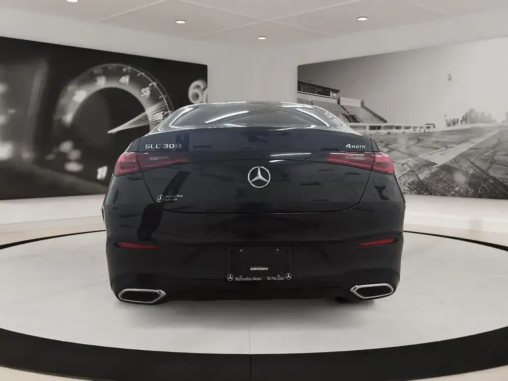 Mercedes-Benz Glc300 2024 photo 5